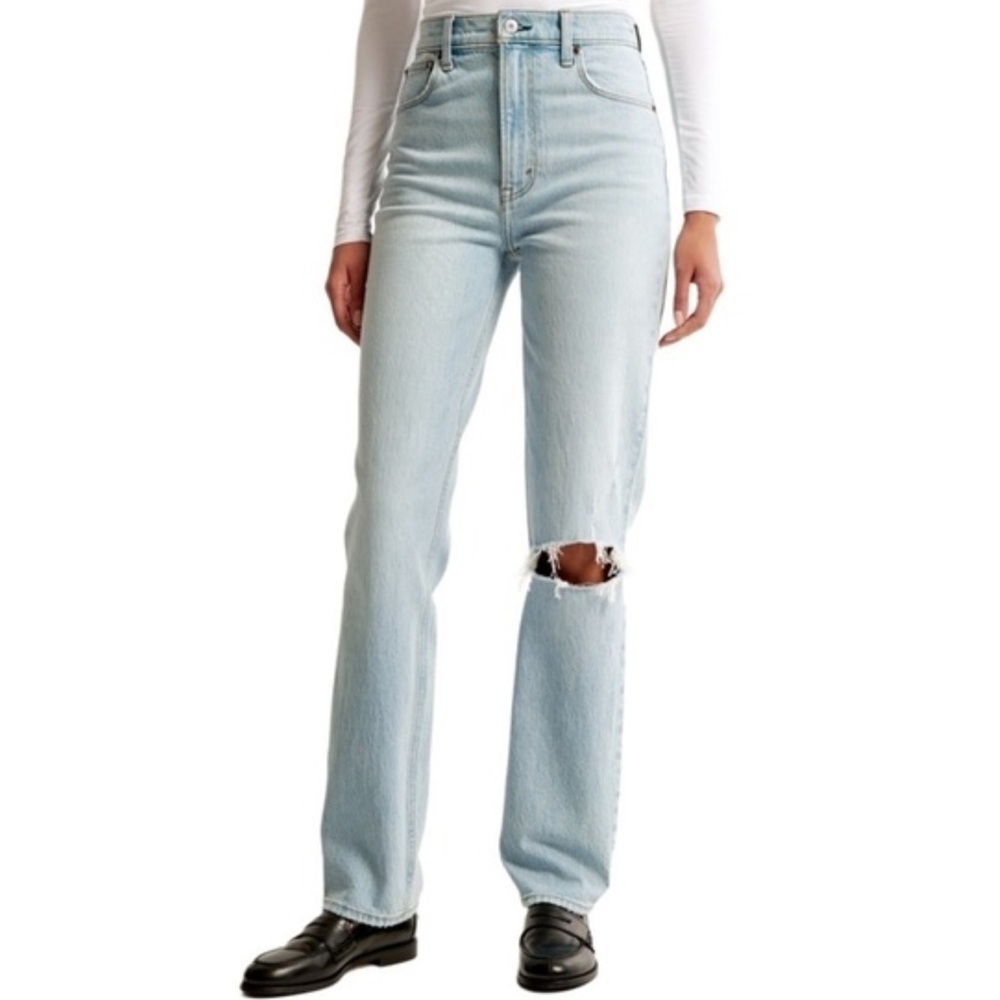 Abercrombie & Fitch 90s Straight Ultra High Rise Jeans Size 25 30” Inseam NWT